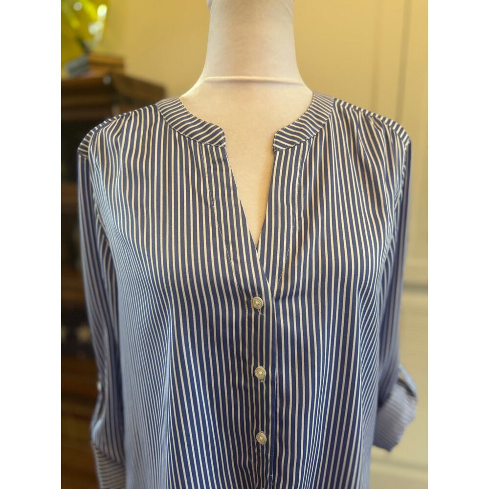 ANN TAYLOR Blue Striped Tie-Front Button Down Blouse Medium Nautical soft - Picture 6 of 11